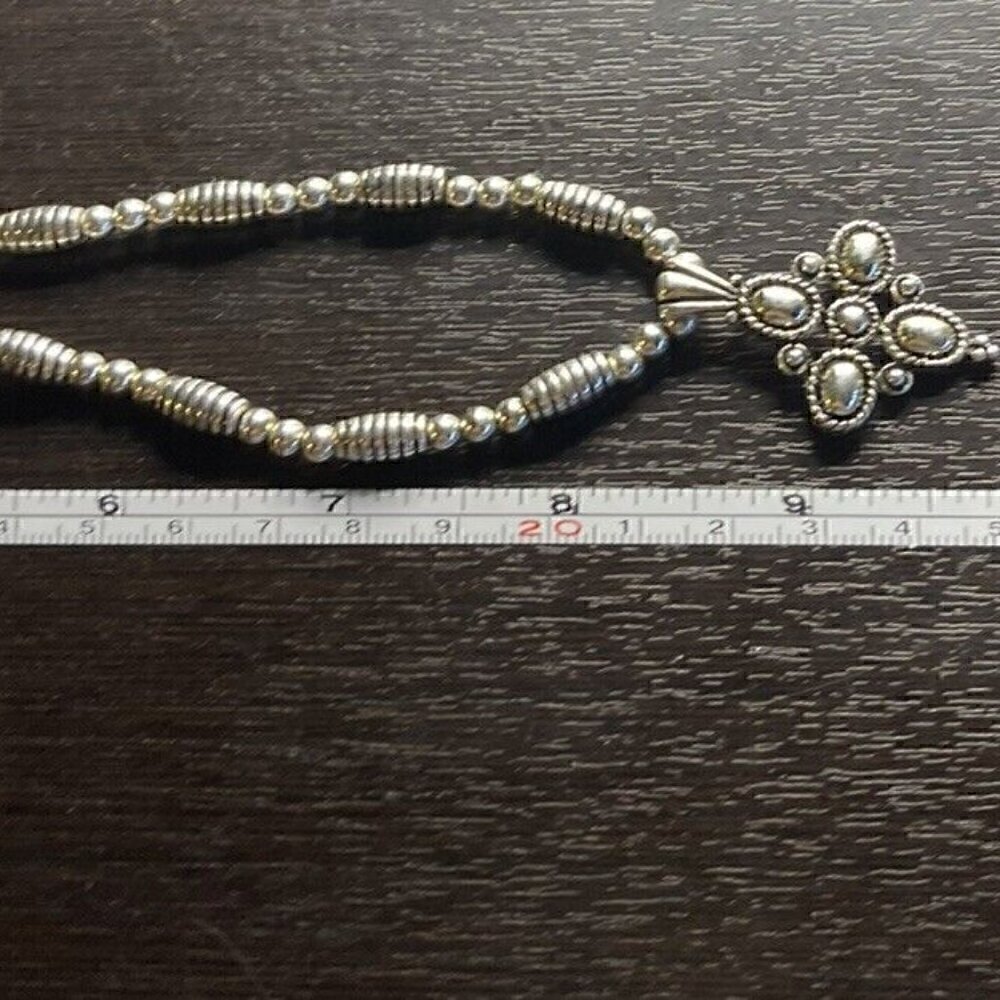 Napier Cross Pendant Vintage Beaded Silver Tone Necklace 17.5” Vtg Clean Charm - Picture 4 of 10